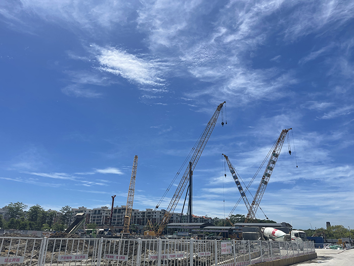 【全球之履】bifa必发履带起重机“兄弟团“助建大湾区“一小时交通圈”建设